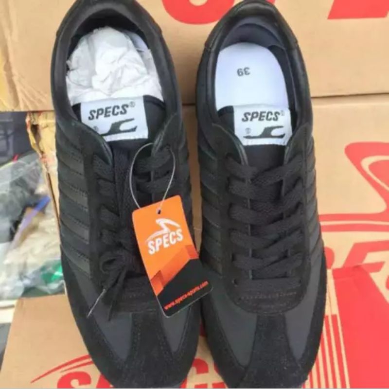 sepatu specs original/ sepatu anak sekolah/ sepatu hitam/ sepatu specs 104