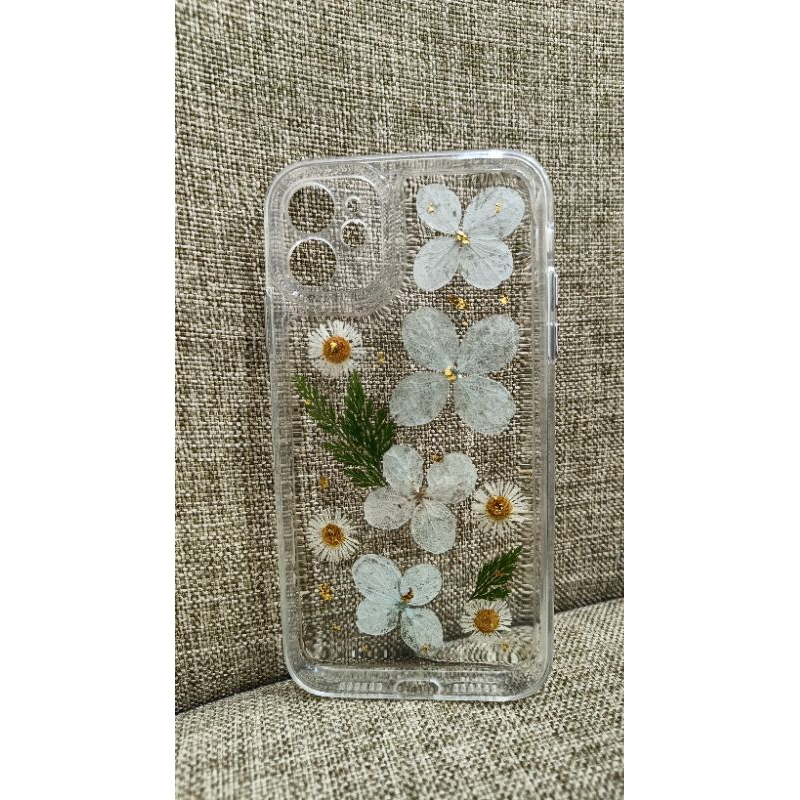 casing case custom dengan bunga kering asli