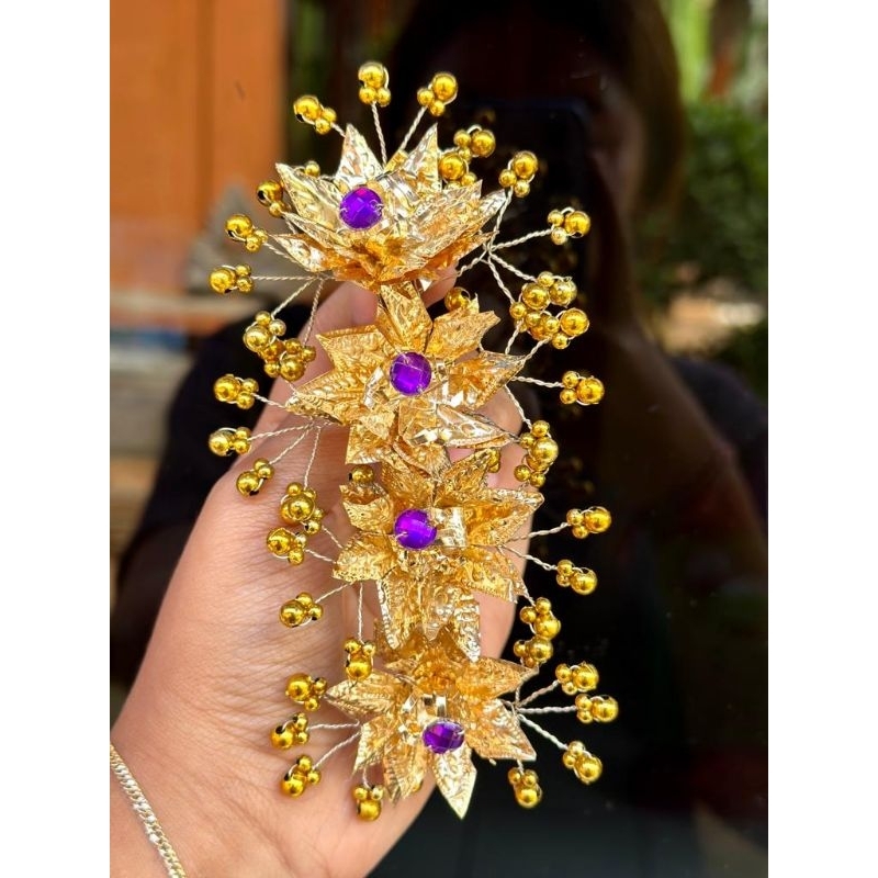 Semanggi Emas Bali/Bunga sanggul