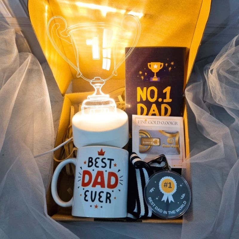 

Giftbox Hari Ayah / Hampers Fathers Day / Kado Ayah