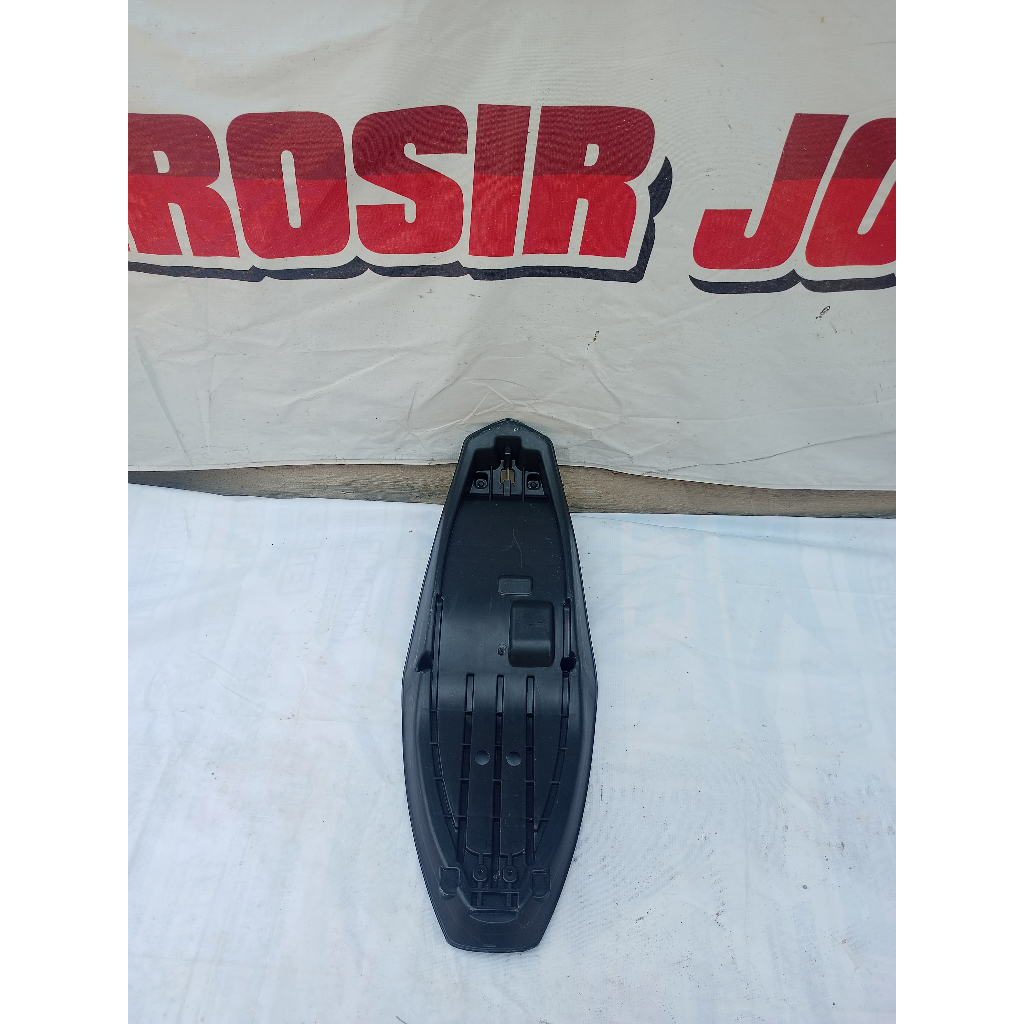 Fiber hitam jok Jupiter Z1-Papan jok yamaha Jupiter Z1