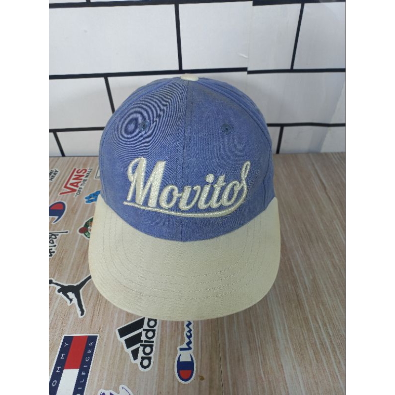 Topi Snapback MOVITO