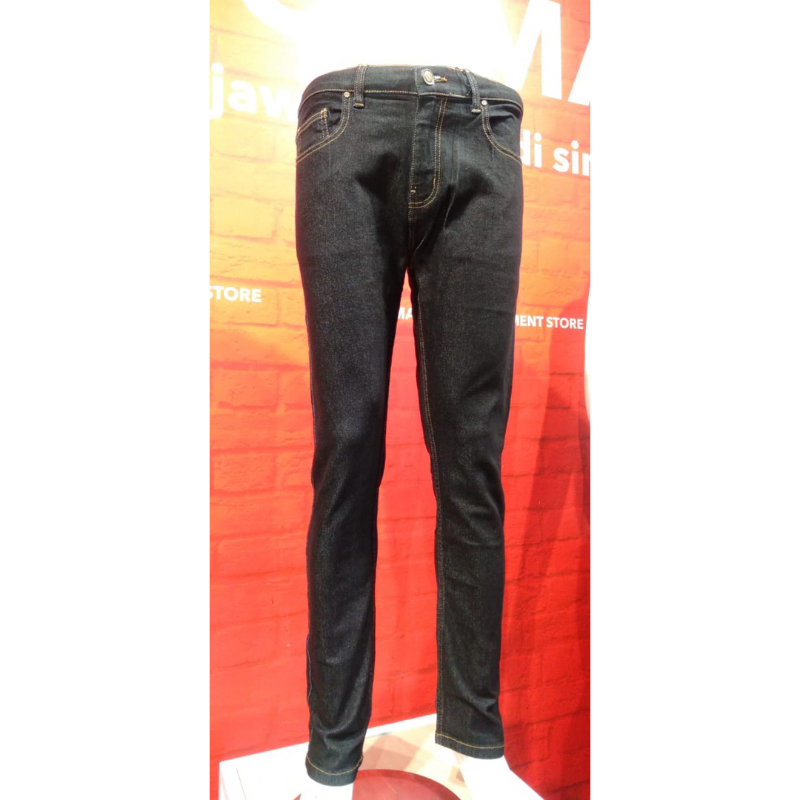 CELANA JEANS PRIA triple jeans