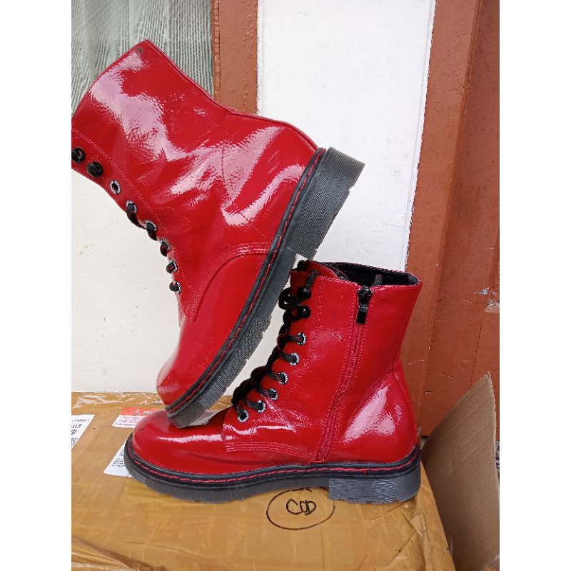 sepatu boots DOCKERS size 40