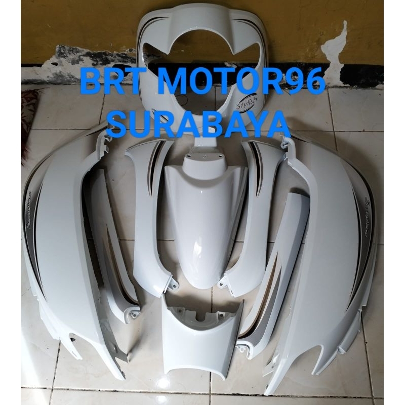 Cover body Honda Scoopy 2018 putih