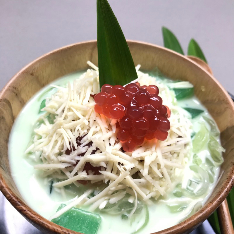 

Buko Pandan by Betah Ngunyah