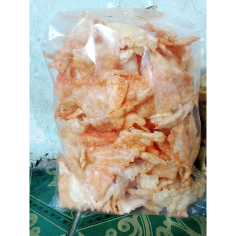 

Keripik Pangsit ukuran sedang