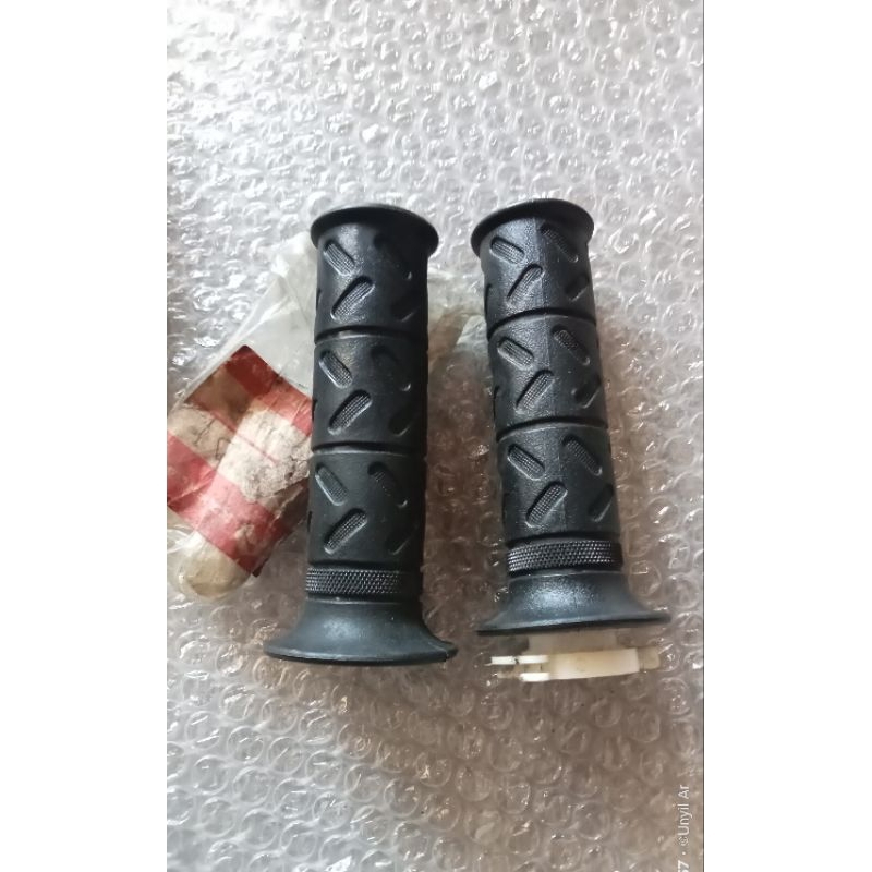 Handgrip Sarung Stang Suzuki RC100 Bravo Original