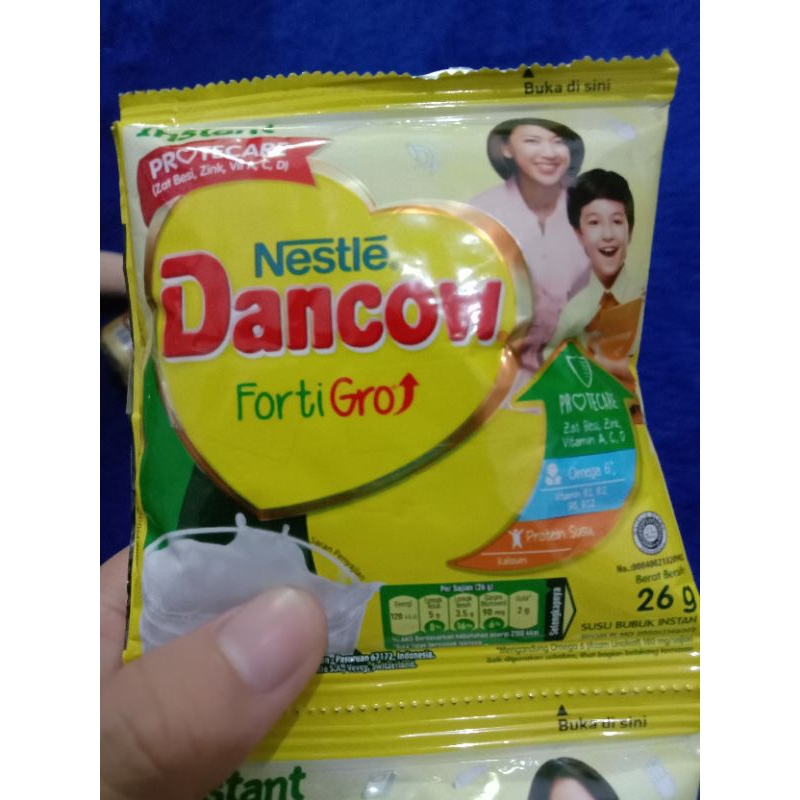 

Dancow Instan 1 renceng (isi 10 sch) 26 gram