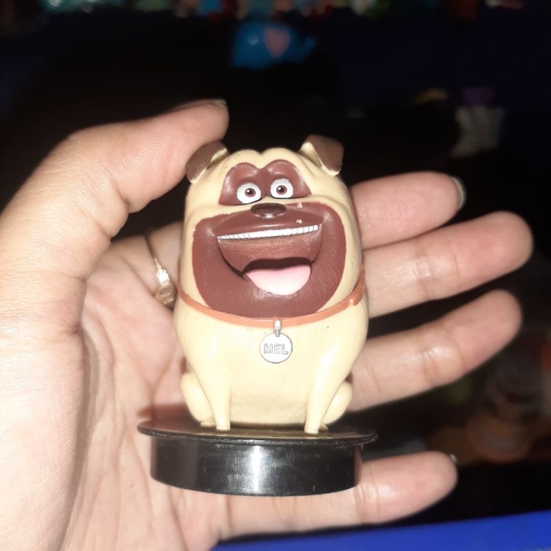 mainan / figure dikoleksi mel the secret life of pets 2
