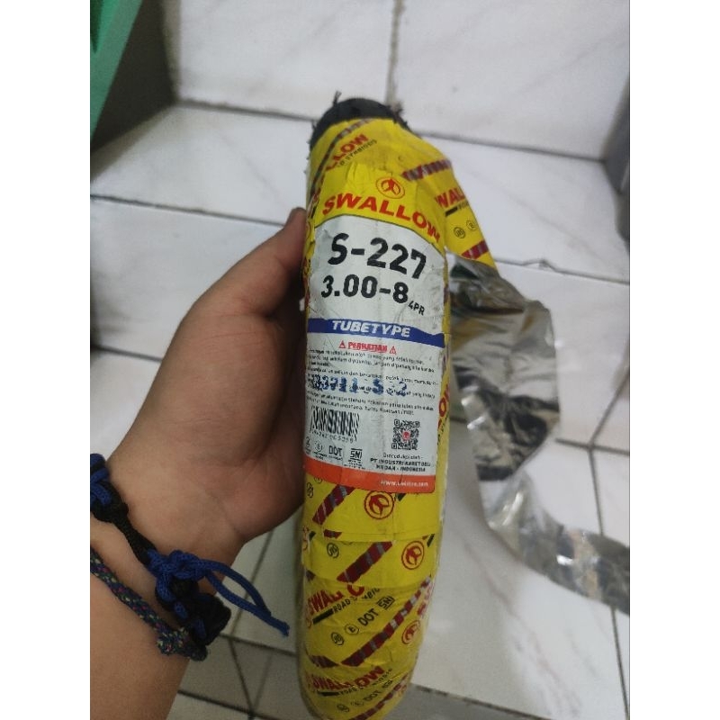 Ban Luar Swallow 3.00 8 ring 8