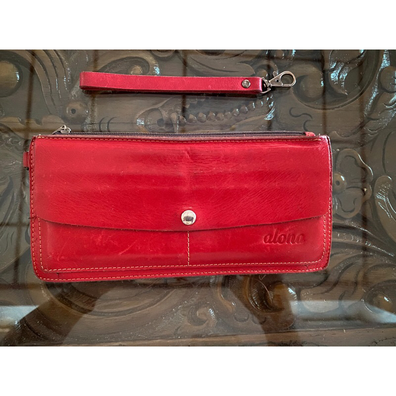 Preloved ALONA dompet kulit Merah