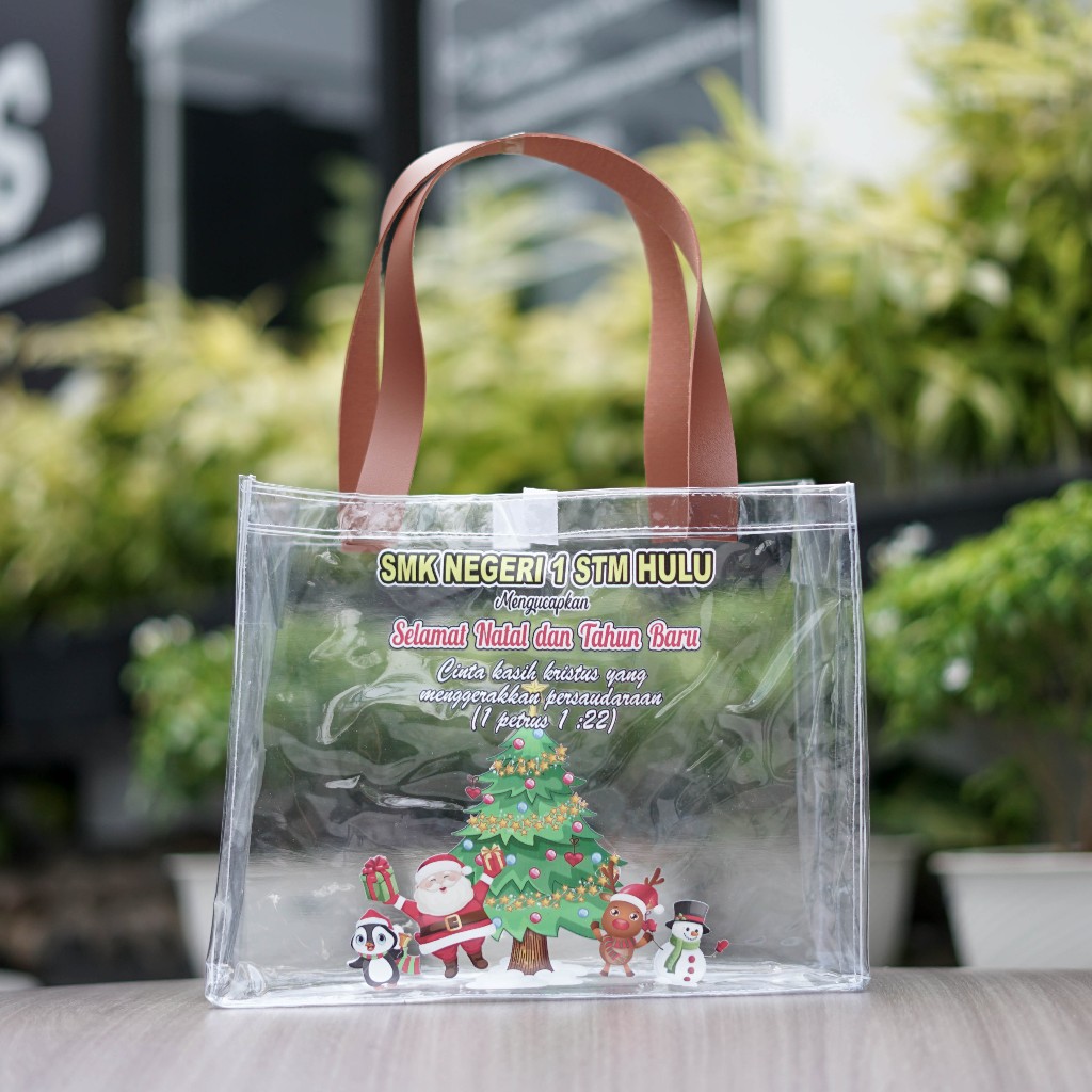 

Tas Souvenir natal custom nama mika bening Ukuran 25x30x13 gereja sekolah minggu unik bagus kekinian