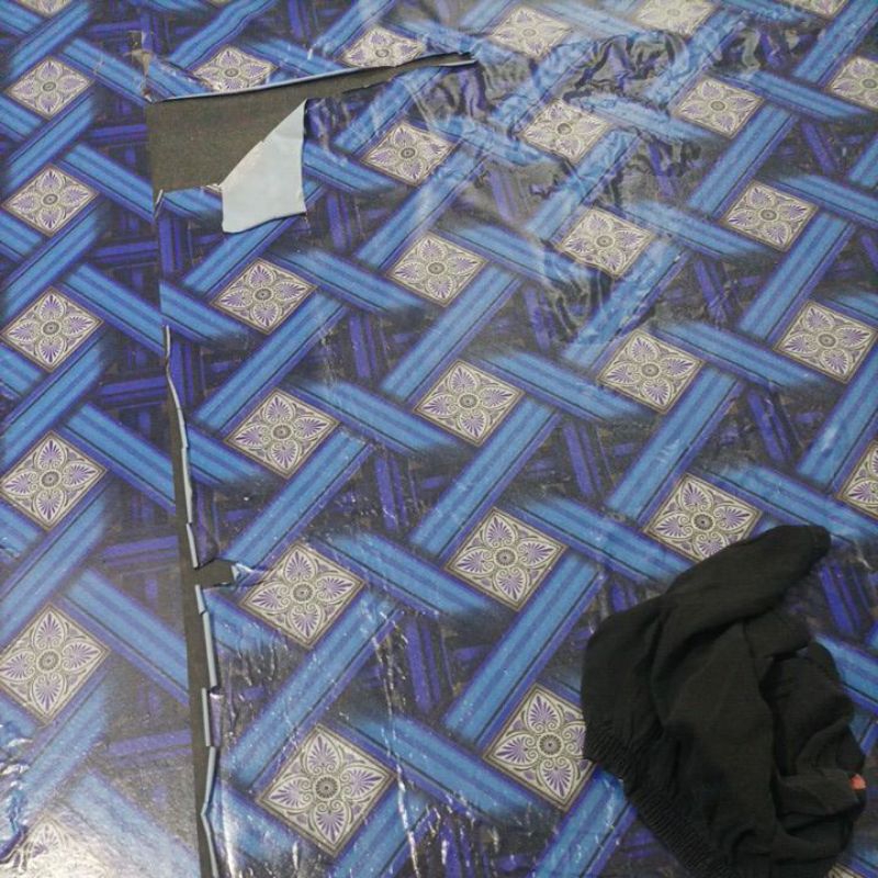 stiker cermin tempel oval