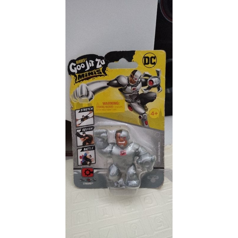 goo jit zu minis