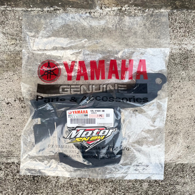 Mud Flap Karet Lumpur Karet Penahan Lumpur Tutup Box Filter Atas Bawah Spakbor Mio Sporty Mio Smile 