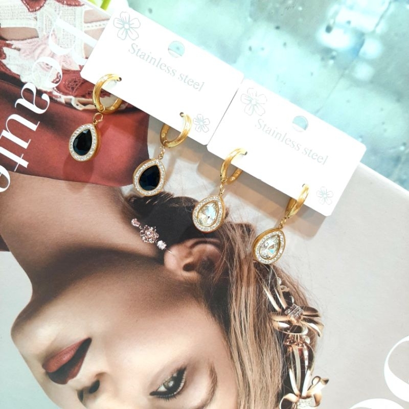 Anting Titanium / Anting Titanium Wanita Anti Karat