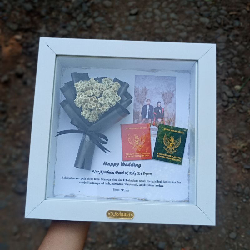 [20 × 20 × 4] Frame 3D Lampu LED Frame Kado Pernikahan Mahar Wisuda Ultah Frame 3D Mahar Wedding