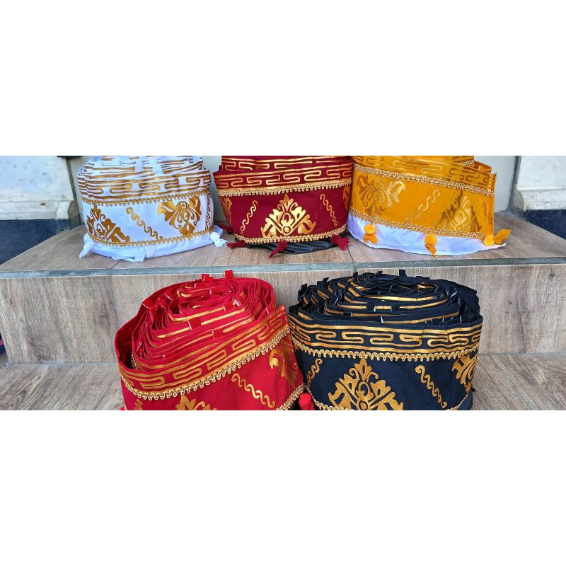 IDER IDER BLUDRU BALI PRADe LUKIS BERKUALITAS