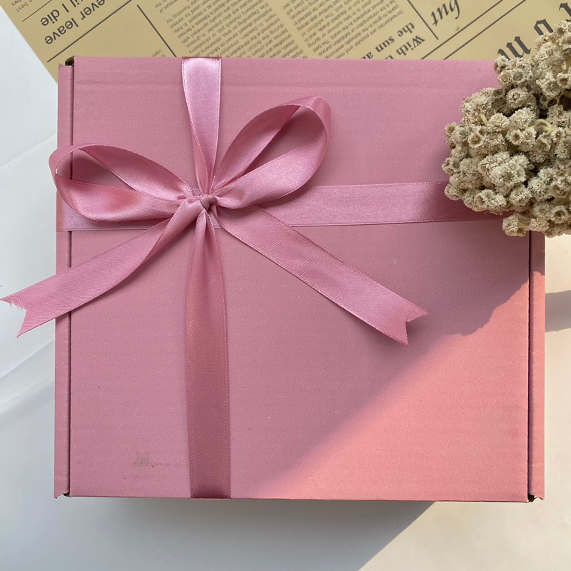 Box Hampers Dusty 22X22X8/ Kotak Kado/ Gift Box/ Hampers Murah