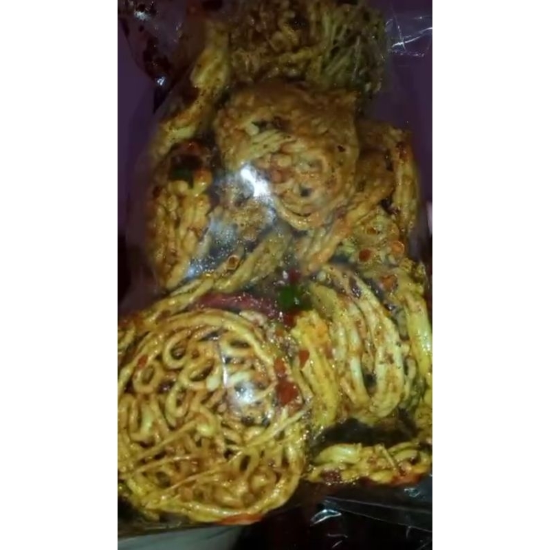 

SEBLAK SEBLAK KERINH KERUPUK MIE/PUKMIE 250GR