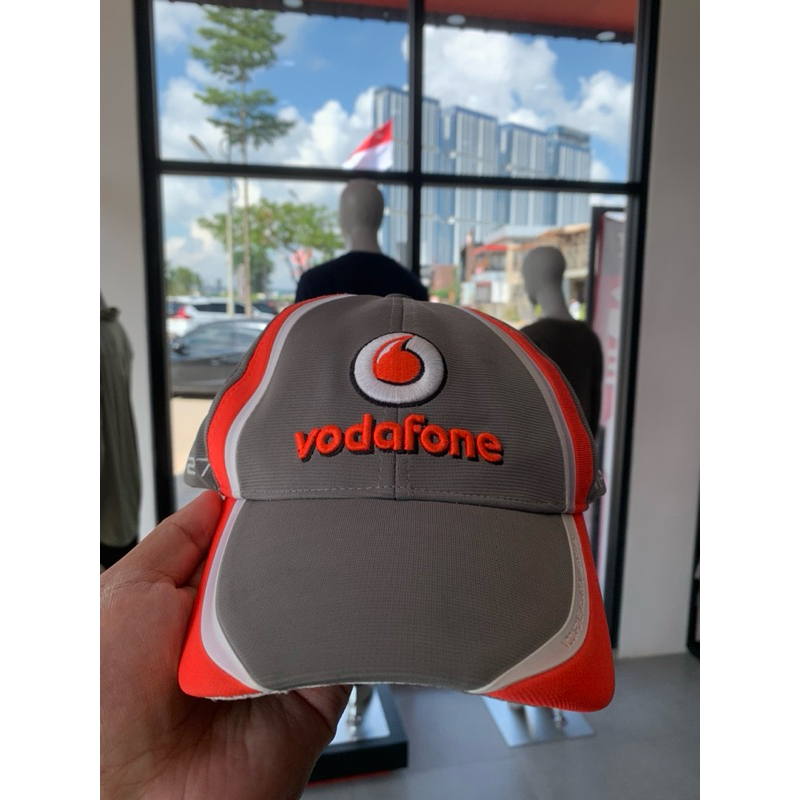 TOPI 2012 MP4-27 Lewis Hamilton Vodafone McLaren Mercedes Formula 1 team cap