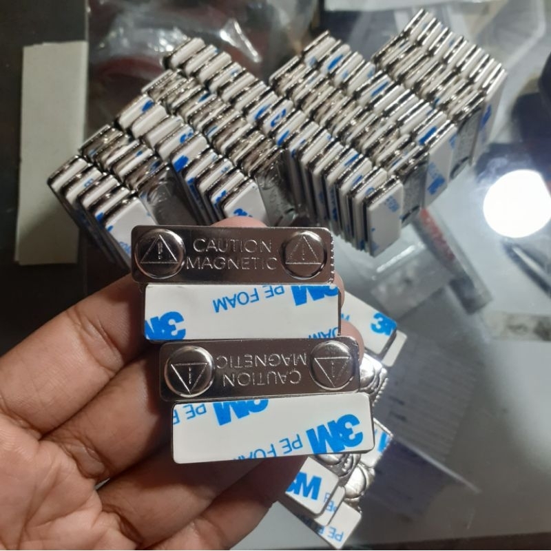 

magnet 3m pengait nametag dll