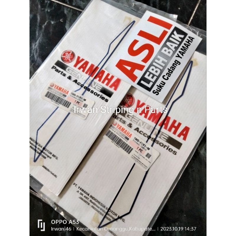 ticker Stiker Striping Body Belakang Atas ORIGINAL Yamaha R25 Movistar GP 2016