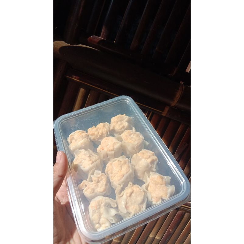 

DImsum Ayam Premium