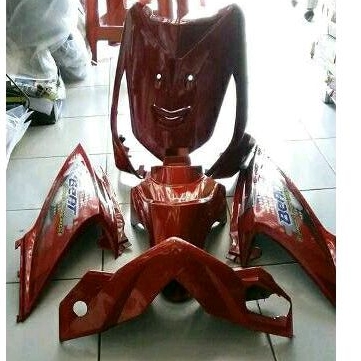 Kaper Body bodi Halus Honda BEAT lama karbu merah 2011 + striping