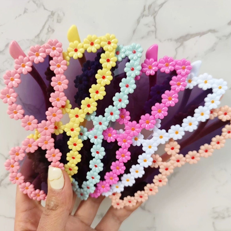 ✨COD  Kacamata Hitam Tabir Surya Daisy Kecil Kacamata Hitam Anak-Anak Kreatif Kaca Mata Hitam Wanita