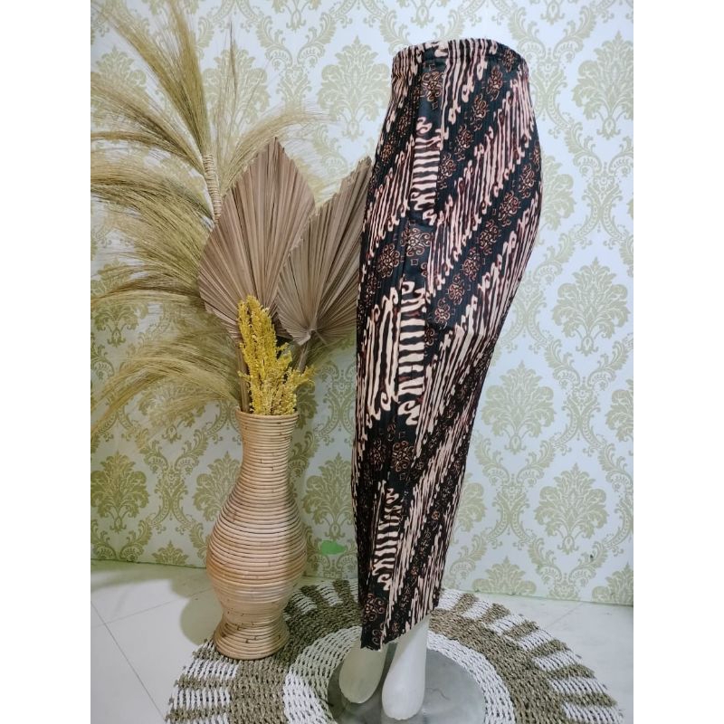 Rok Plisket wiru parang Coklat besar/Termurah