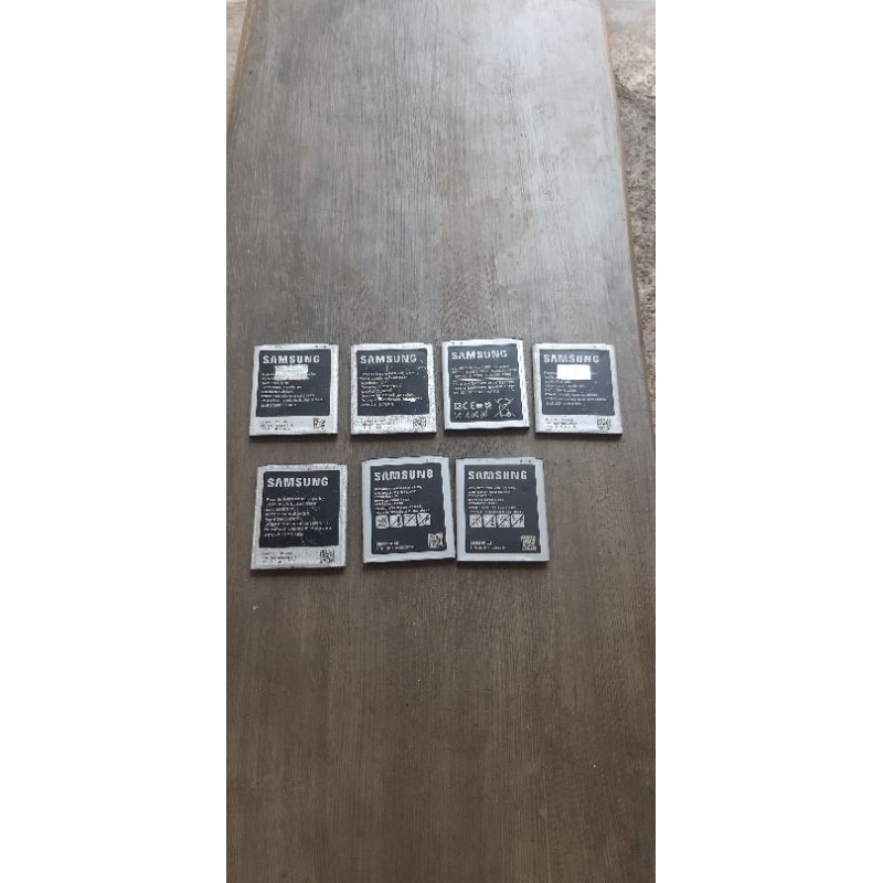 Batrei Samsung galaxy V.. Ori bekas copotan hp