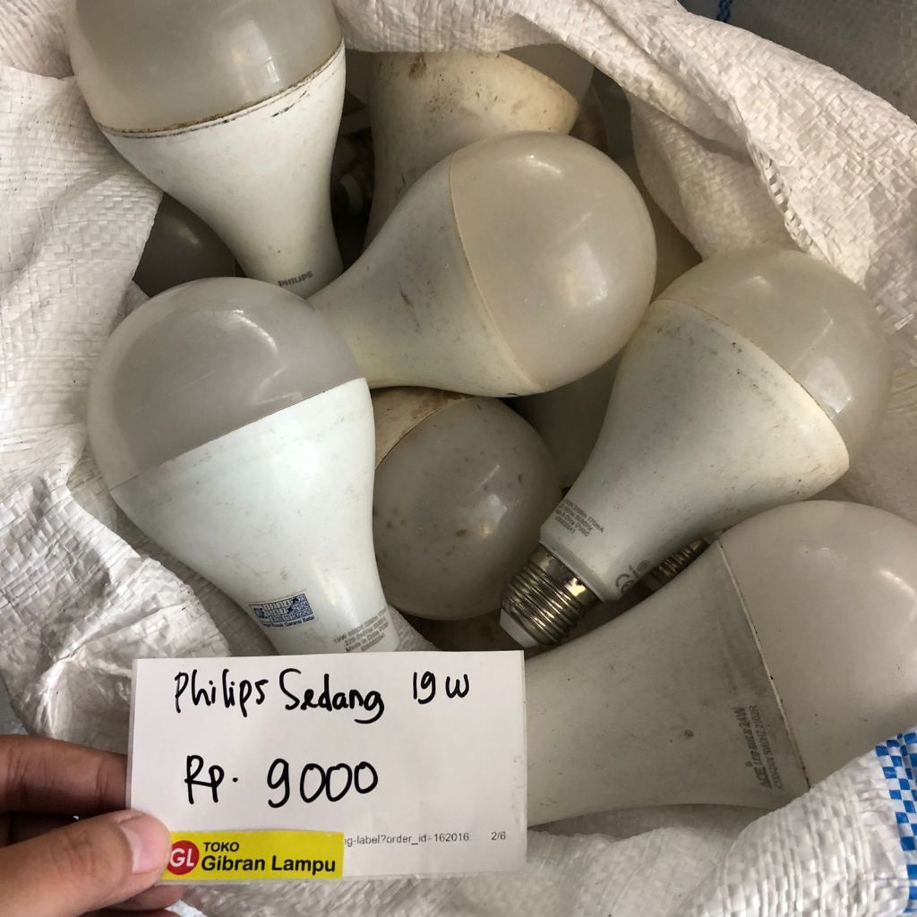 LED Off Seken Philips Sedang - Lampu LED Bekas Second Of