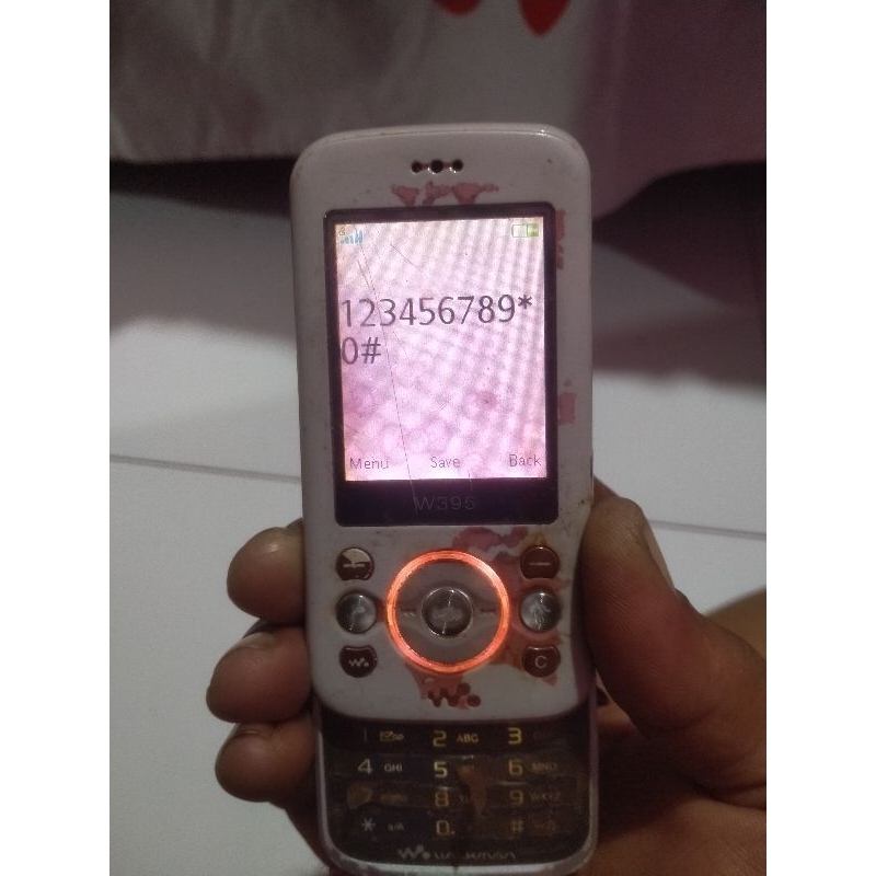 Sony Ericsson W295 walkman sliding nyala normal hp jadul hp unik hp langka hp imut minus