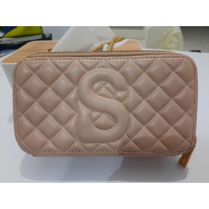 Preloved Yura Bag Buttonscarves