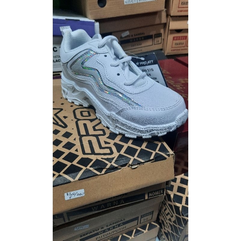 sepatu putih pro att anak ukuran 33 - 38