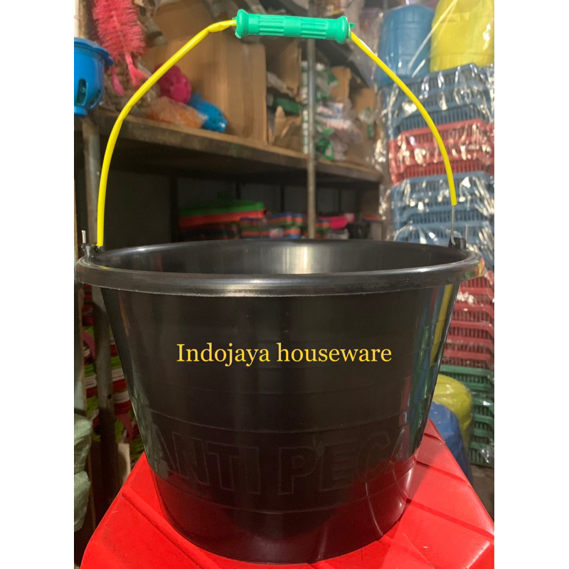ember cor 18 anti pecah murah timba berbahan bagus / ember anti pecah