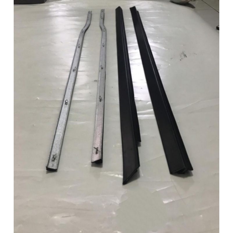 pelipit L300 bulu kaca L300 1 set (4pc) pelipit kaca L300 pelipit kaca depan L300 pelipit pintu L300