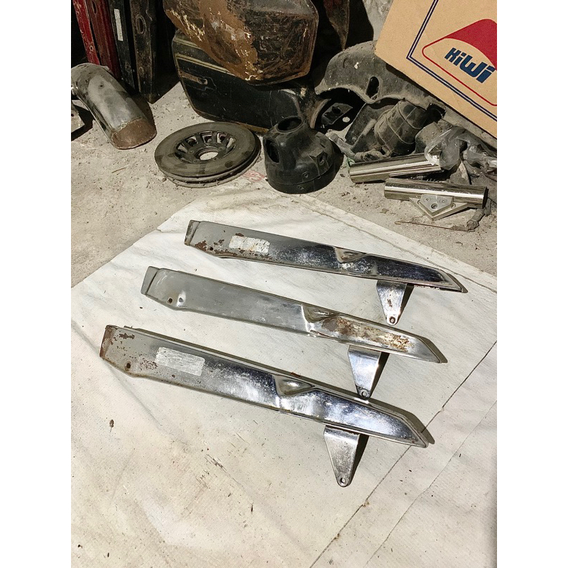 tutup rantai win ketengkas honda win keteng honda win original utuh