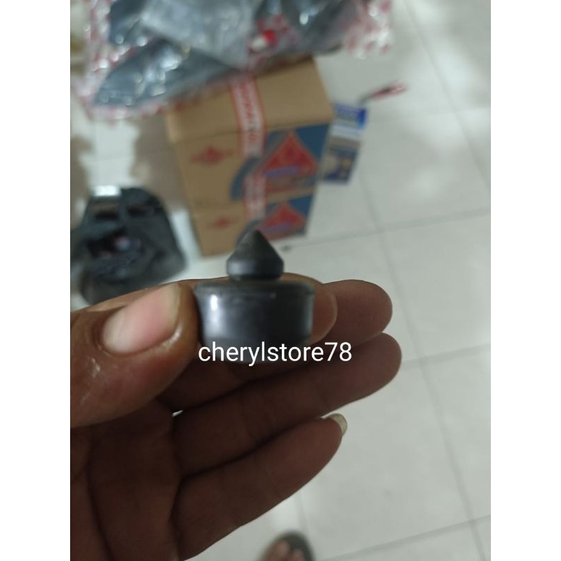 Karet ganjal jok sadel vario 125