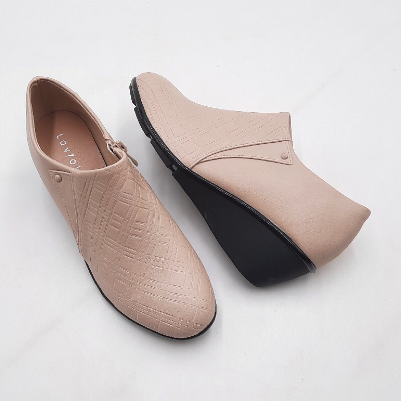 Laviola - Boots Casual Wanita (Preloved)