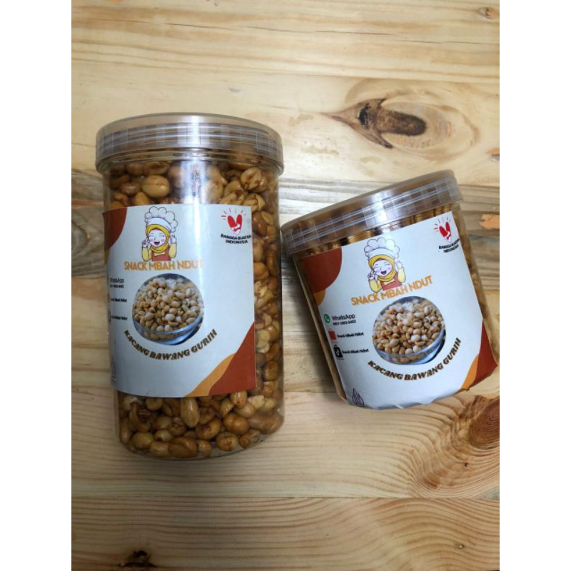 

kacang goreng bawang/kacang goreng bawang putih halus asin gurih