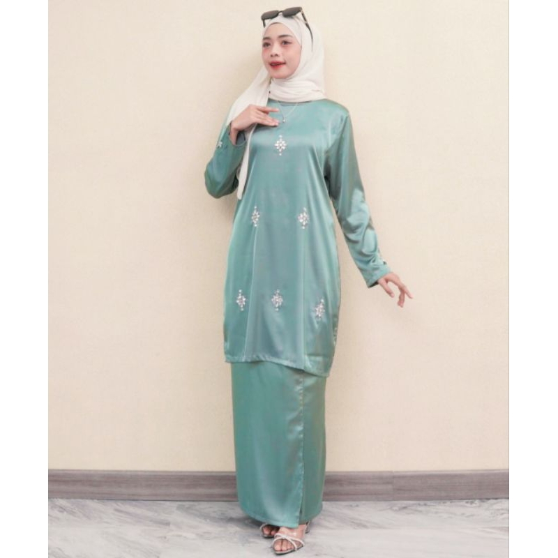 Grosir Stelan Baju Kurung Melayu Berliana Payet Swaroski Handmade Premium Setrok Setelan Atasan Tuni
