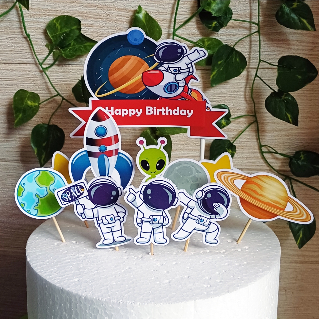 Hiasan Kue Astronot (Bisa Tambah Nama) untuk Topper Cake Ultah / Ulang Tahun Anak Karakter
