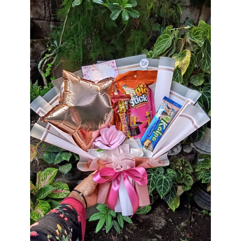 

buket/bouquet uang, snack, jilbab, hijab sesuatu request kalian mulai 27k