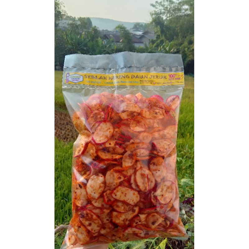 

Kerupuk seblak bantet | seblak kering | sebring pedas daun jeruk 120gram