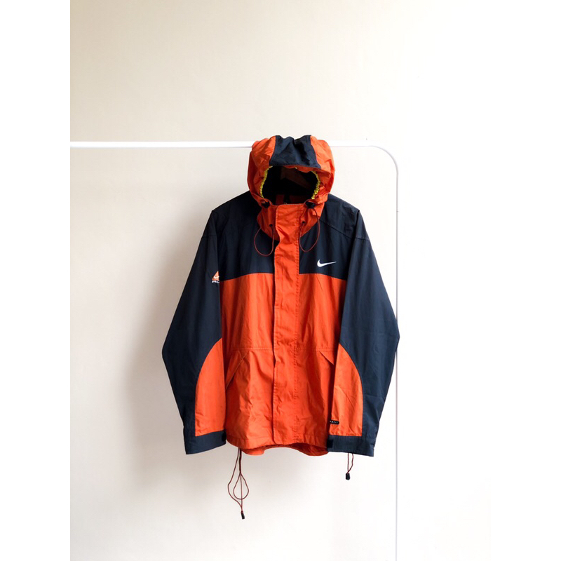 Vintage Packable Nike ACG Jacket