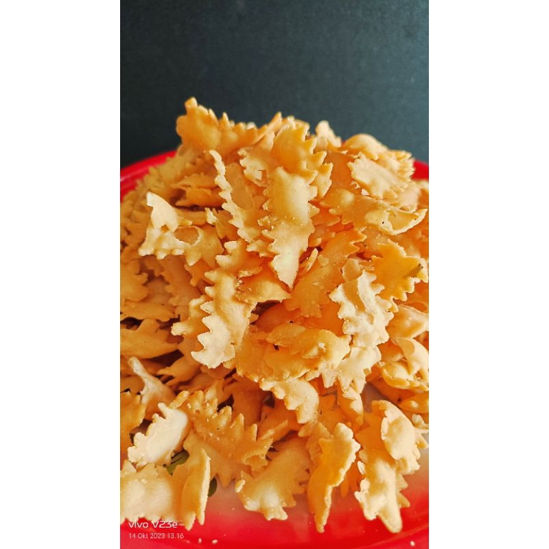 

Happyngemil Keripik Bawang krispi 250gr