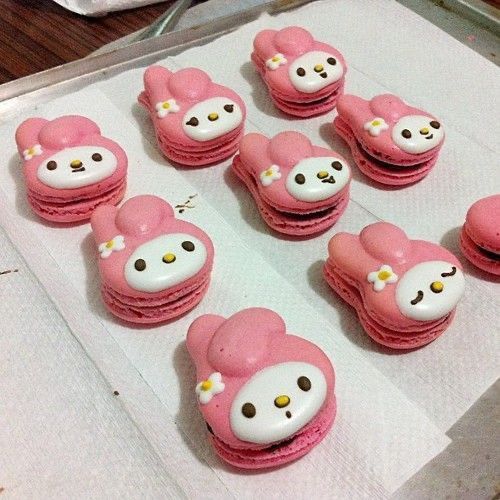 

MACAROON MINI FREE REQUEST